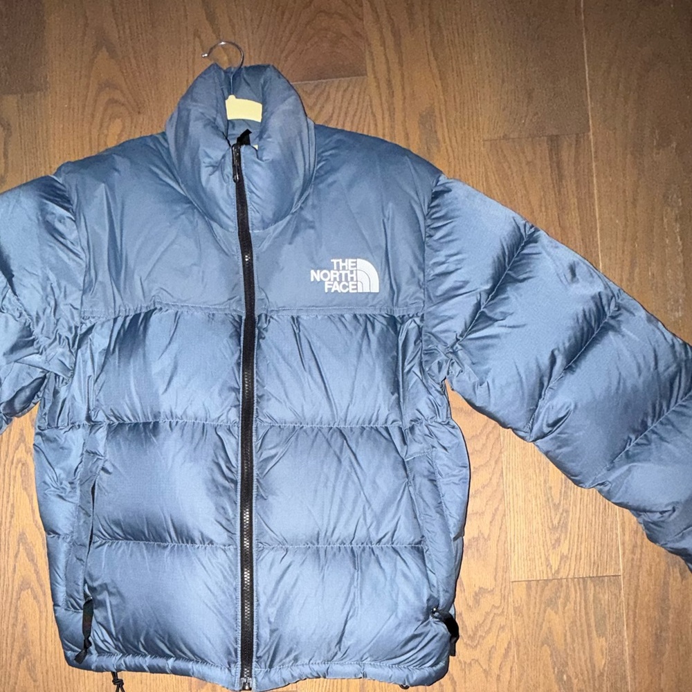 North face retro nuptse jacket blue silver color